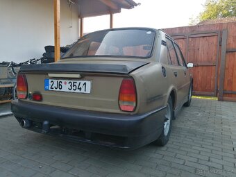 Škoda 125L - 6