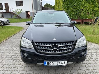 Prodám Mercedes Ml420 W164 V8 z roku 2007,pěkný stav, - 6