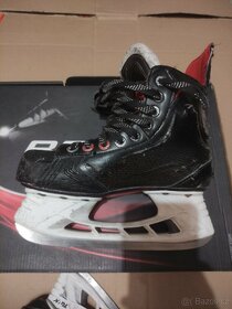 Brusle Bauer Vapor X600 vel.35,5 D - 6