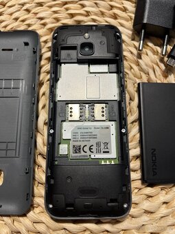 Nokia 6300 4G Dual SIM šedá - 6