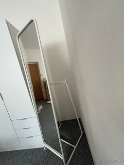 Bílá šatní skříň + zrcadlo - 6