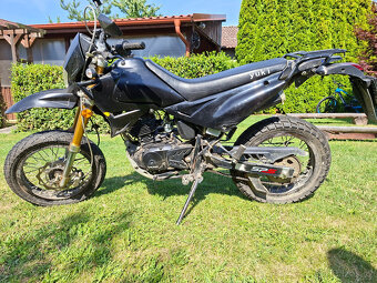 YUKI 125 - 6
