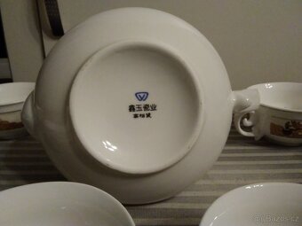 Čínský porcelánový čajový set, konvice a šálky nepoužitý. - 6