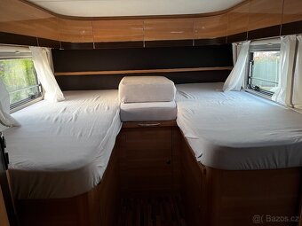 LMC Breezer H737G - 6