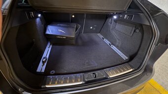 Jaguar F-pace 3.0 300D Portfolio, 4X4, - 6