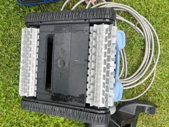Roboticky vysavac Zodiac CyklonX 4100 - 6