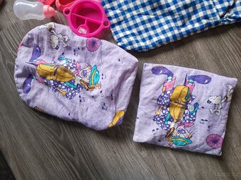 Oblečení a doplňky pro panenku - 6