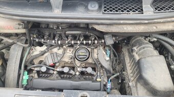 Citroen c8 3.0i lpg - 6