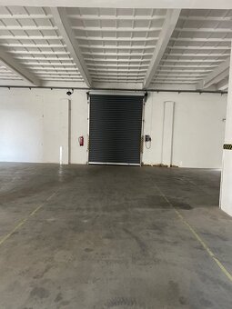 410 m2 Skladovací a výrobní prostory - 6