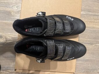 cyklistické silniční boty tretry Fizik R1 Uomo CARBON vel.44 - 6