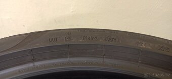 Pirelli P Zero 235/40 R19 96Y 4mm - 6