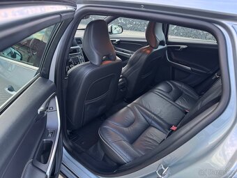 Volvo V60 2.4D6 R-Design plug-in Hybrid, webasto - 6