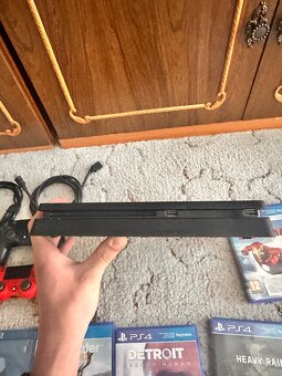 sony playstation 4 1tb - 6
