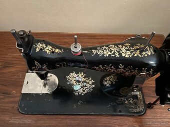 šicí stroj - 6