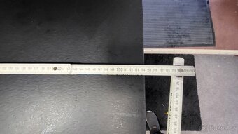 Moderní a plně vybavená rohová kuchyňská linka na prodej - 6