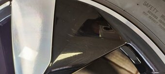 235/55 R18 Originál Alukola VW, plus pneu - 6