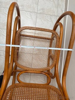 Houpací křeslo TON - 6