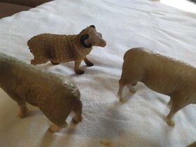 48. Ovce značky Schleich a neznačkové - 6