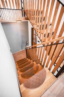 Prodej rodinného domu o rozloze 190 m2, ulice Za Klášterem - - 6
