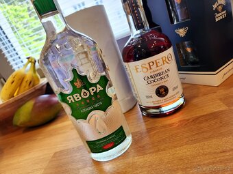Alkohol vodka, rum, whiskey 0,7 alcohol, tvrdy - 6