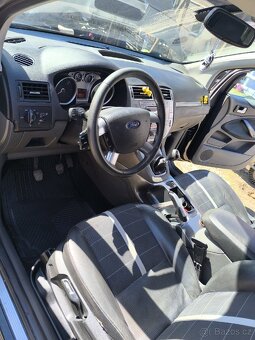 Ford Kuga 2.0 TDCi 100 kW 4x4 - 6