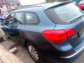 Opel Astra J r.v. 2013 1,7CDTI 81kW - náhradní díly - 6