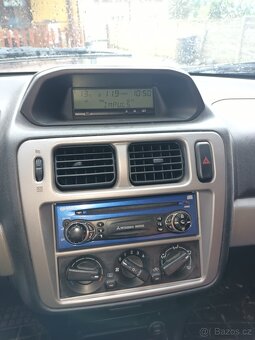 Mitsubishi pajero pinin - 6