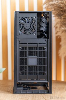 HERNÍ MINI PC - R7 5700X3D / 32GB / 2TB SSD / RTX 3080 10G - 6