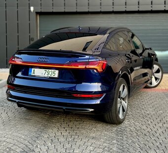 Audi e-tron 55 2020 Sportback S-line 300 kW QUATTRO - 6