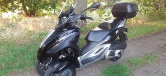 Piaggio Mp3 300 Yourban LT - 6