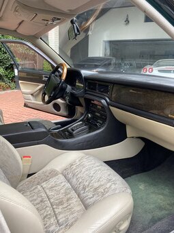 Jaguar XJR 4.0 Supercharged (X300), 320 PS 1995 - 6
