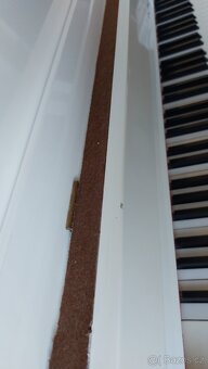 piano Petrof 105 - 6