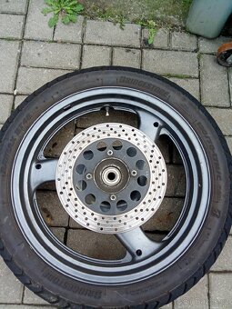 Komplet přední zadní kolo Suzuki GS 500 - 6