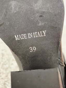 Nové dámské kožené vysoké kozačky, velikost 38 a 39 - 6