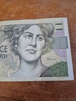 Bankovka 2000 Kč rok 1999 - 6