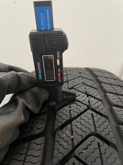 Orig zimní BMW X1 F48 X2 F39 style 566 + 225/50/18 - 6
