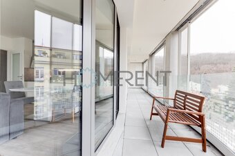Stylový a prostorný byt 4+kk s panoramatickou lodžií, Praha  - 6