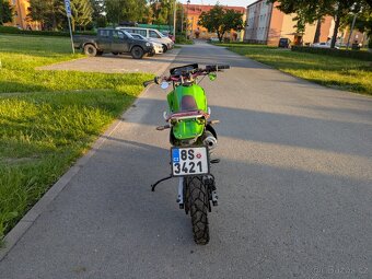 Kawasaki KMX 125 - 6