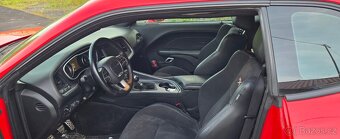 Dodge Challenger 6.4 , manuál , 2016 , 74000 , DPH - 6