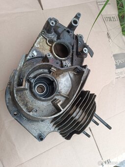 Kartery Jawa 250 pérák - 6