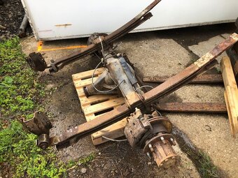 NISSAN ATLEON LISTOVÁ PERA ZADNÍ NÁPRAVA KARDAN CHLADIČ - 6