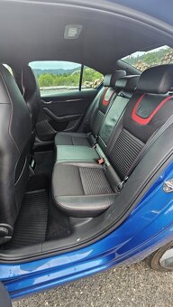 ŠKODA OCTAVIA III VRS - 6