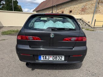 Alfa Romeo 156 SW 2005 1.9 JTD 110KW - 6