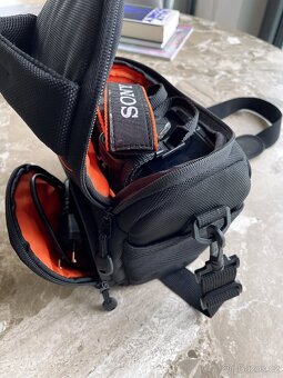 Digitální zrcadlovka Sony SLT-A65 s objektivem - 6