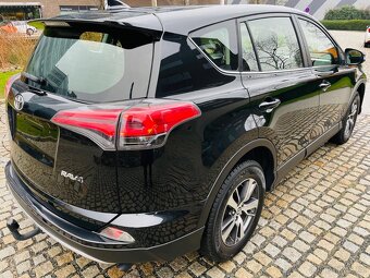 Toyota Rav4 2.0D 105KW MANUÁL 1.MAJITEL KAMERA TAŽNÉ 2WD - 6
