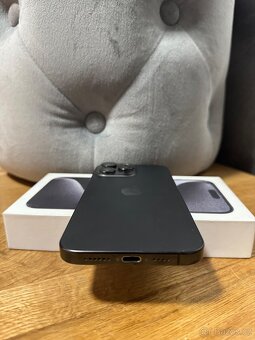 iPhone 15 PRO MAX ★ černý titan 256GB po záruce, vč. Krabice - 6