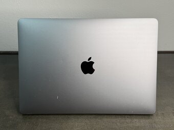 MacBook Pro 13'' 2020 / M1 16GB / 512GB SSD / Space Gray - - 6