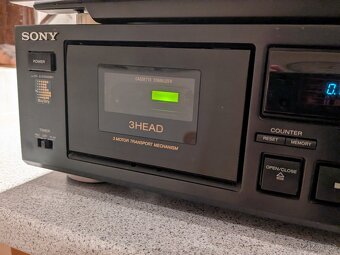 Sony, Akai - 6