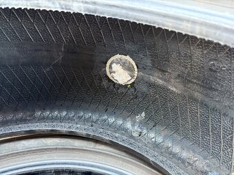 Letní Pneu Dunlop 225/40R18 - 6