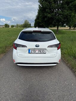 Toyota Corolla TS 2019, 1.8. Hybrid, - 6